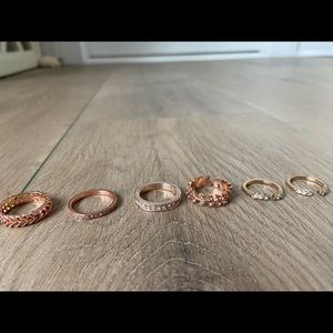 Assorted Bronze/Gold Ring Set